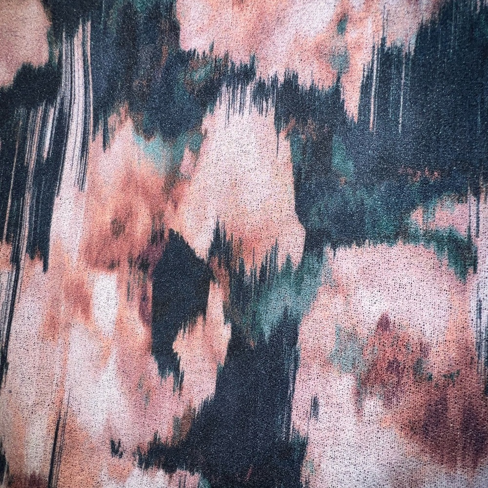 Crop Top - Picture 2 of 4